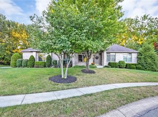 17 Woodsedge Ct, Pittsboro, IN 46167