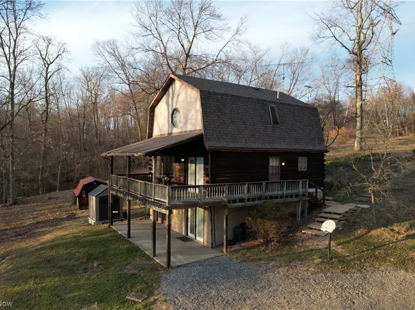 3208 Folsam Rd NW, Carrollton, OH 44615