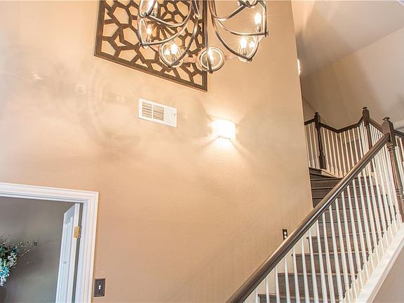 3rd image of 1317 Waterwood Dr