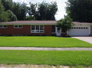 1205 Sikes Ave, Sikeston, MO 63801