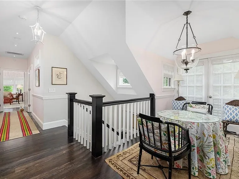 33 Beacon Hill Rd — Photo 7