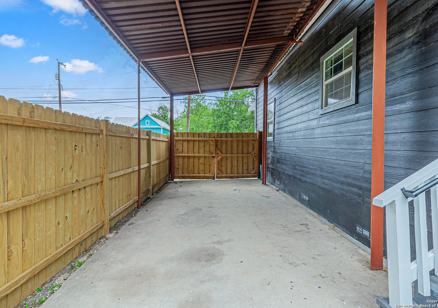 2 bed, 1100 sqft, $1,450 — Photo 3