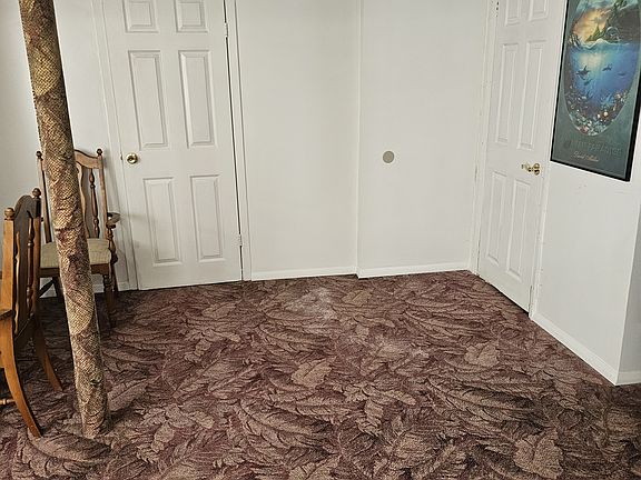 5th image of 79-0 257th St