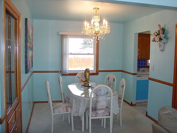 Dining Rm -Main Flr