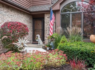 1421 Belleau Woods Ct, Wheaton, IL 60189