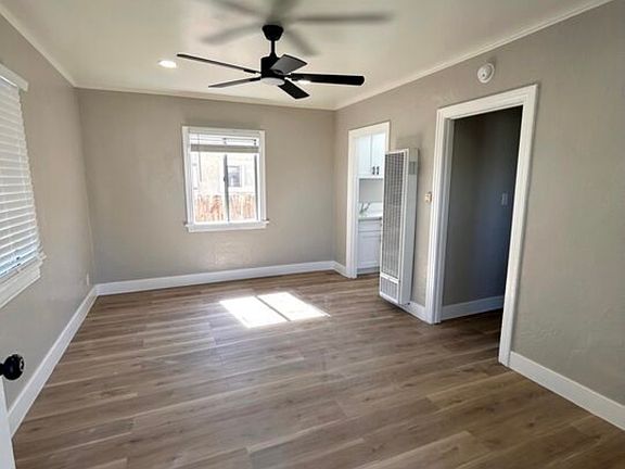 4th image of 1045 Gulf Ave #1041