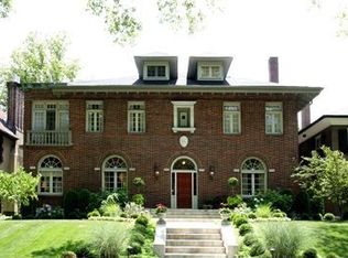 34 Kingsbury Pl, Saint Louis, MO 63112