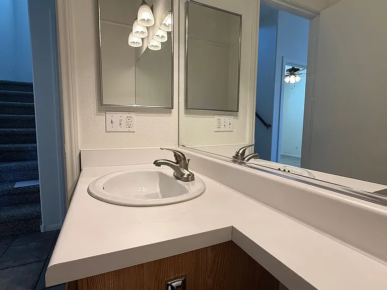2424 Predera Ave — Photo 16