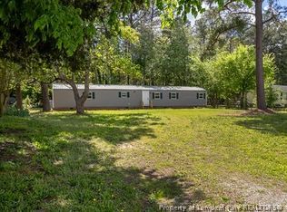 219 Grummen Rd, Hope Mills, NC 28348