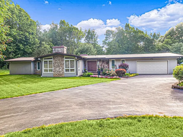 227 Watkins Rd, Frankfort, NY 13340