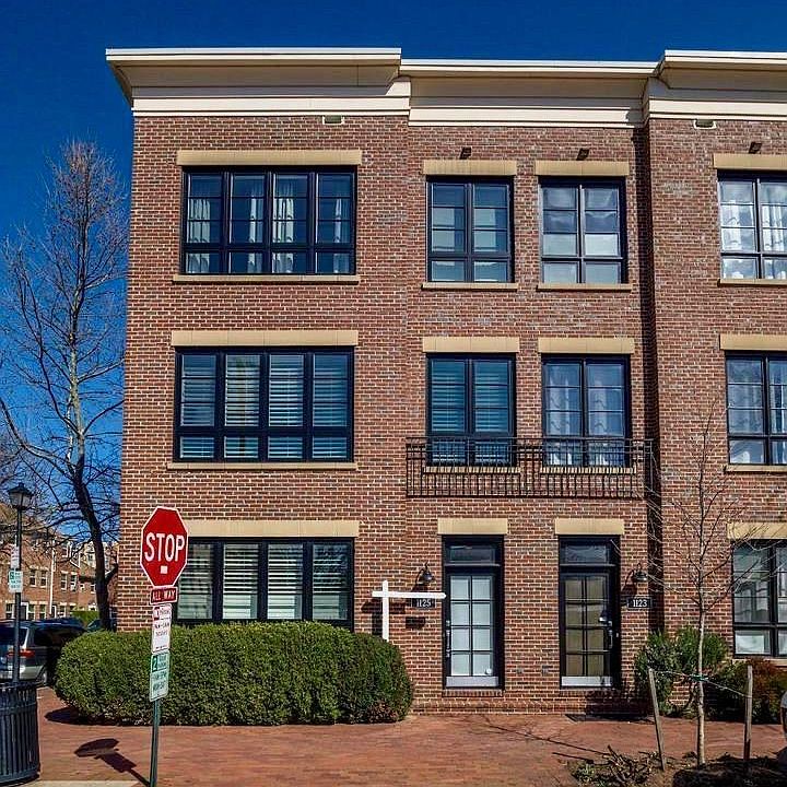 1st image of 1125 Wythe St