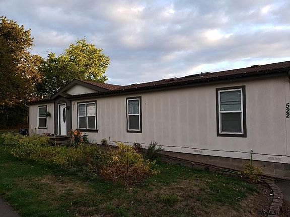 3rd image of 522 Shadetree Ln NE