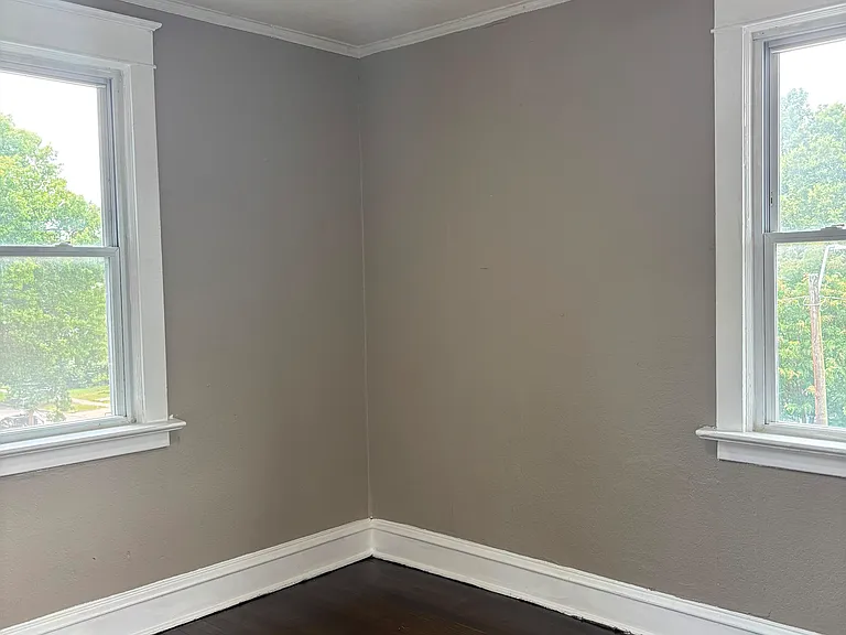 4423 Flora Ave — Photo 12