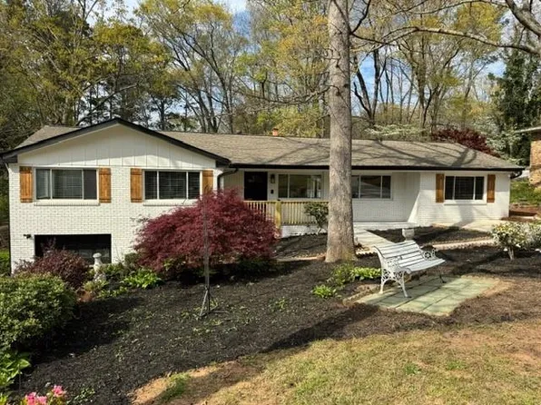 1143 Rebel Ridge Dr, Marietta, GA 30062
