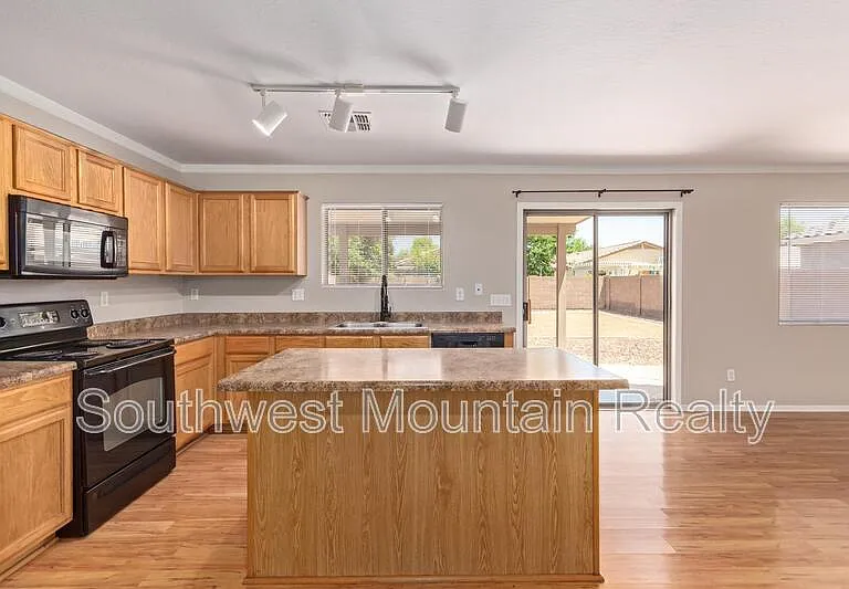 44856 W Paitilla Ln — Photo 13