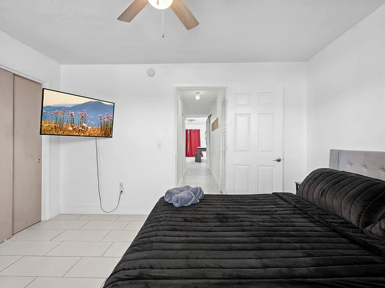 219 Arricola Ave #B — Photo 33