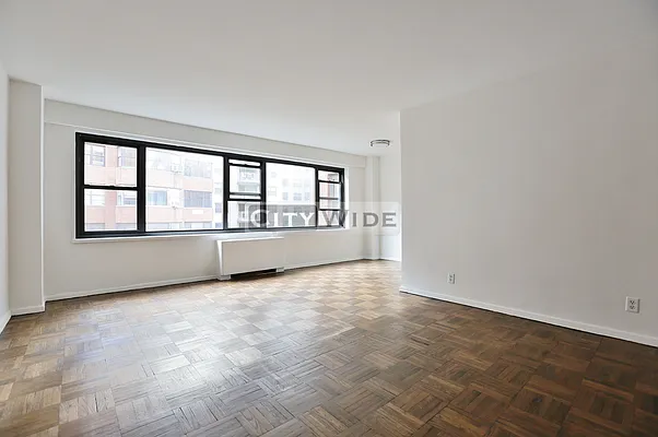 Rented by City Wide Apartments | media 13