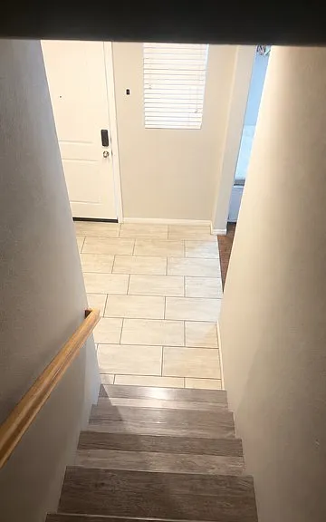 1532 Bath Ave — Photo 2