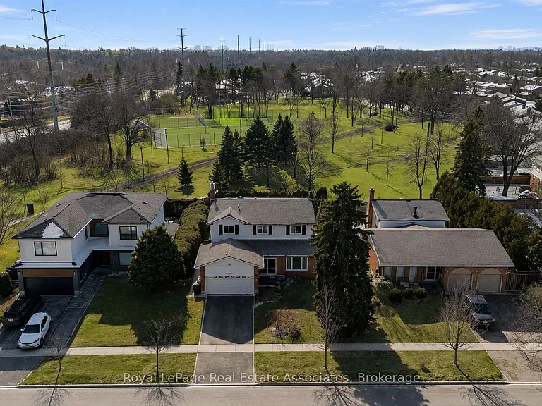 1550 Woodeden Dr #UPPER — Photo 27