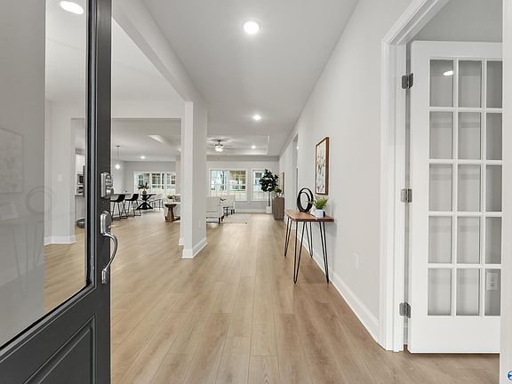 5th image of 211 Kendall Farms Blvd