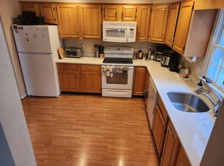801 Manor Ter #801, Lexington, MA 02420