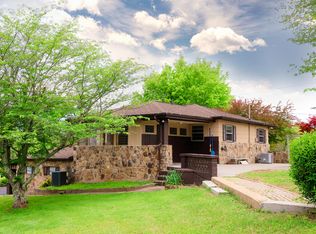 227 Airport Rd, Oliver Springs, TN 37840