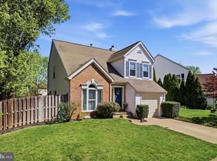 604 Longfellow Dr NE, Leesburg, VA