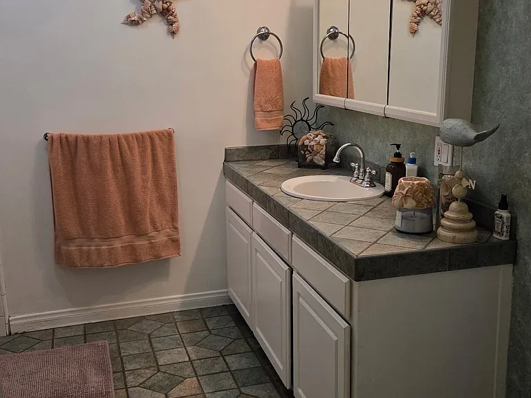 Rockway Dr — Photo 9
