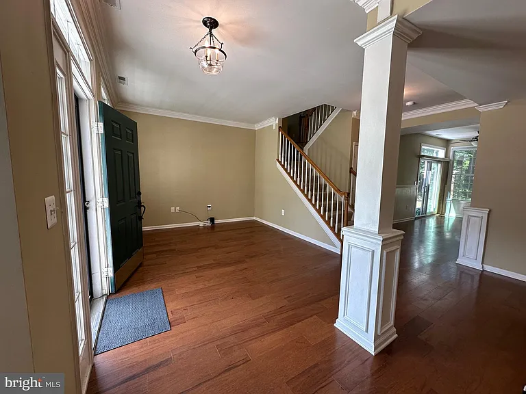 28405 Pinehurst Cir — Photo 3