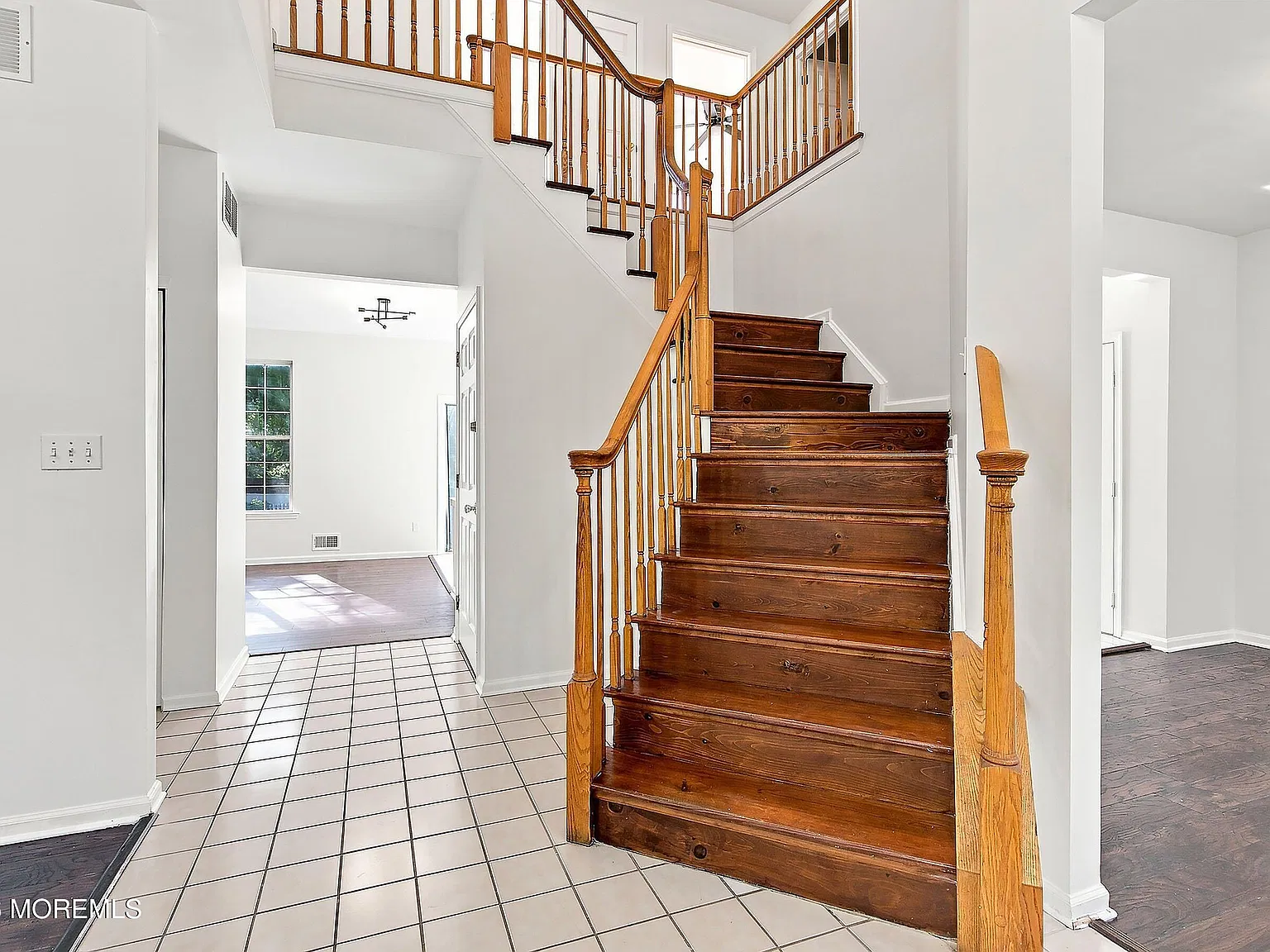 4 bed, 3.5 bath, 1944 sqft, $3,850 — Photo 4