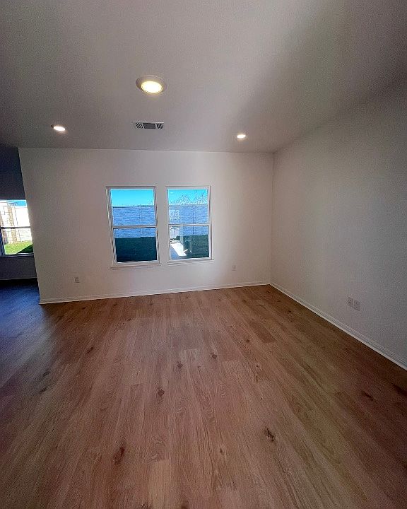 1st image of 417 Lake Sweetwater Ln #417