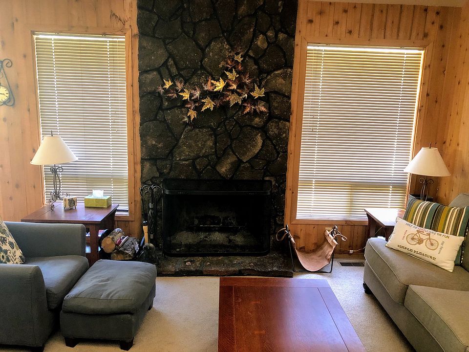Main living - Fire Place
