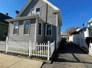 197 Pixlee Pl, Bridgeport, CT 06610