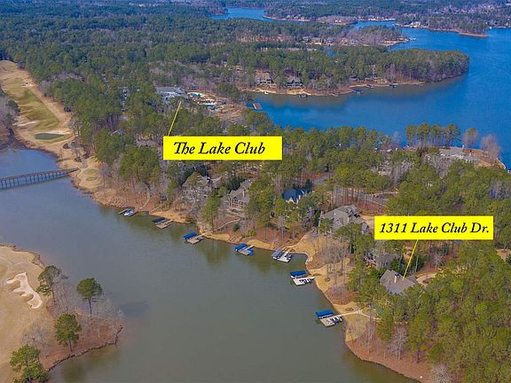 5th image of 1311 Lake Club Dr