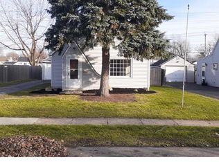 41 Heather Rd, Buffalo, NY 14225