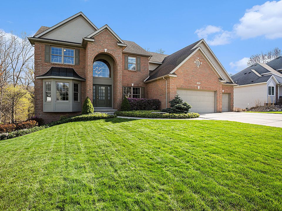 2236 Westwinde St NW, Grand Rapids, MI 49504 Zillow