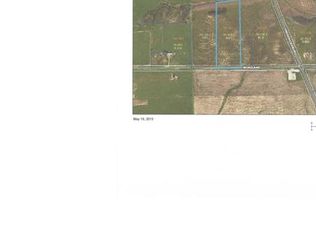 6921 E Moreland Rd, Fredericksburg, OH 44627