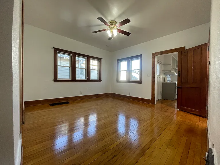 2521 W Michigan St — Photo 5