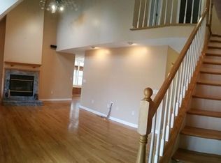 81 Gold St, Belchertown, MA 01007