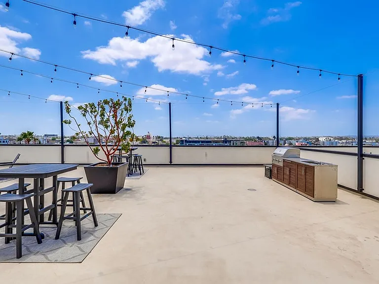 Lux Lofts LA — Photo 100