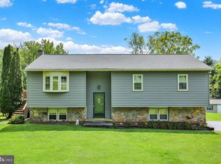 23 Pleva Dr, Fleetwood, PA 19522