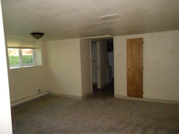 4th image of 1912 Mary Ann St #2