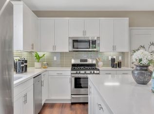 100 Tubeflower, Irvine, CA 92618