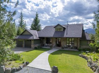 1249 Clearwater Valley Rd, Clearwater, BC V0E 1N1