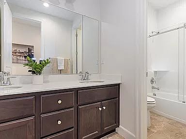 3rd image of 3968 Santa Fe Ln