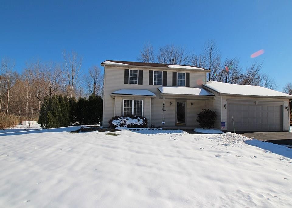 1st image of 1062 Fawn Wood Dr