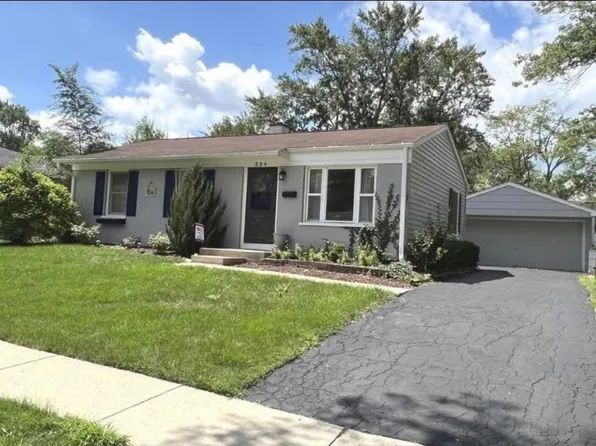324 Hiawatha Dr, Buffalo Grove, IL 60089