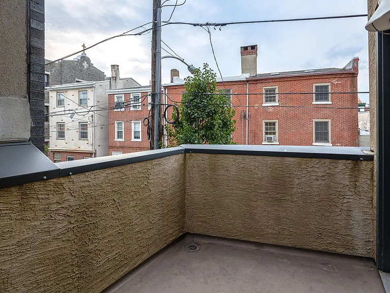 826 N 3rd St #6 — Photo 19