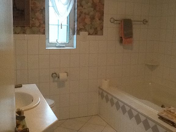 5th image of 3416 Aultwoods Ln