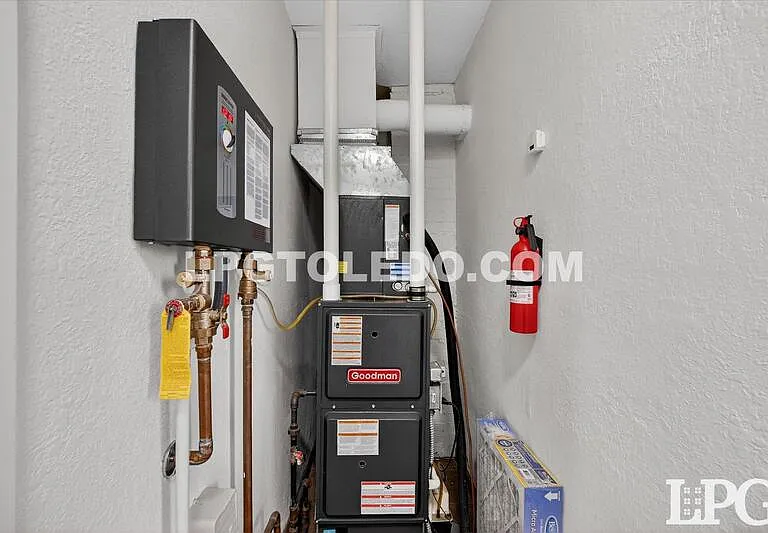 5831 Gany Mede Dr — Photo 25